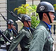 Royal Palace Guard in the Grand Palace in Bangkok by Asienreisender