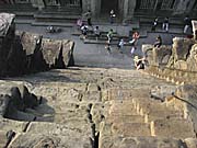 Stairways up to Angkor Wat's towers (prasats) by Asienreisender