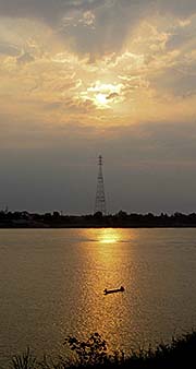 'Sunrise over the Mekong River' by Asienreisender