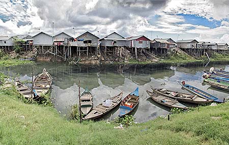 'Stilt Houses at the Shores of Tonle Sap' by Asienreisender