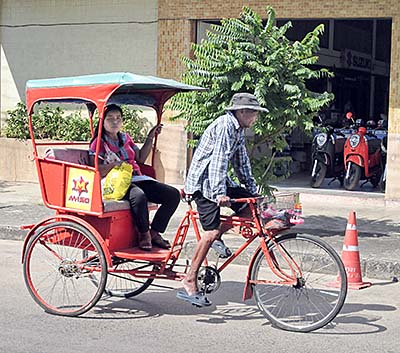 'A Bicycle Rikshaw' by Asienreisender