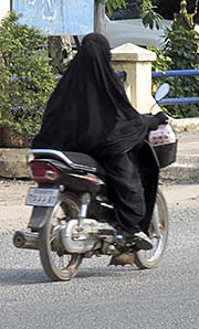 'A Woman in a Burqa' by Asienreisender