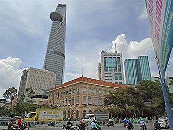 'Bitexo Financial Tower | Saigon' by Asienreisender