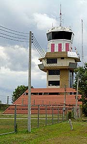 'Phetchabun Airport Tower' by Asienreisender