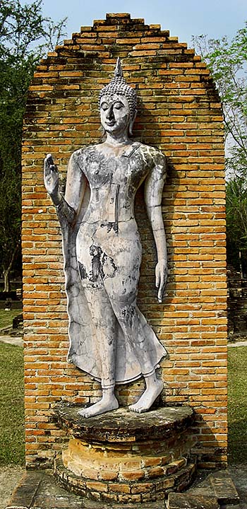 'Buddha Statue, Sokhothai Style' by Asienreisender
